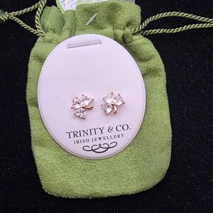 Irish Shamrock Earrings-Trinity& Co. Rose Gold-Tone Crystal Studs New With Bag